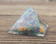 Load image into Gallery viewer, Small (25-30mm) 7 CHAKRA MIXED Orgone Gemstone Pyramid Small Pyramid Orgone
