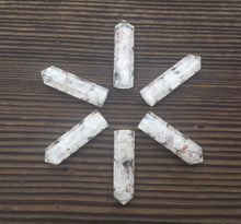 Load image into Gallery viewer, ROSE QUARTZ ORGONE Single Terminated Gemstone Crystal Pencil Point (One)