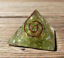 Load image into Gallery viewer, Small (25-30mm) PERIDOT COIL Orgone Gemstone Pyramid Small Pyramid Orgone
