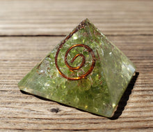 Load image into Gallery viewer, Small (25-30mm) PERIDOT COIL Orgone Gemstone Pyramid Small Pyramid Orgone