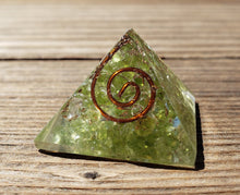 Load image into Gallery viewer, Small (25-30mm) PERIDOT COIL Orgone Gemstone Pyramid Small Pyramid Orgone