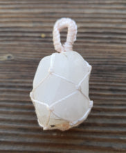 Load image into Gallery viewer, ROSE QUARTZ Netted (Macrame) Tumbled Stone Pendant Stone Natural Gemstone