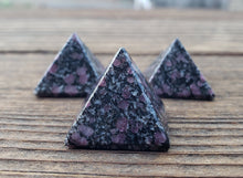 Load image into Gallery viewer, RUBY IN MATRIX natural small gemstone crystal pyramid 20-22