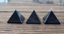 Load image into Gallery viewer, OBSIDIAN natural small gemstone crystal pyramid 20-22