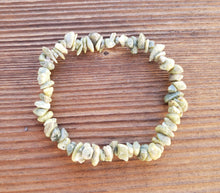 Load image into Gallery viewer, VASONITE Natural Stone Gemstone Stretchy Chip Bracelet