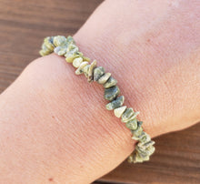 Load image into Gallery viewer, VASONITE Natural Stone Gemstone Stretchy Chip Bracelet
