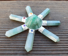 Load image into Gallery viewer, Green Aventurine Natural Gemstone Energy Generator