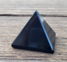 Load image into Gallery viewer, OBSIDIAN natural small gemstone crystal pyramid 20-22