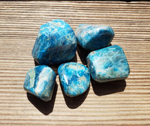 Load image into Gallery viewer, SIX (6) APATITE TUMBLED Stones Medium/Large Natural Tumble Stones