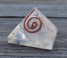Load image into Gallery viewer, Small (25-30mm) ROSE QUARTZ COIL Orgone Gemstone Pyramid Small Pyramid Orgone