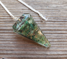 Load image into Gallery viewer, ORGONE JADE Gemstone Faceted Orgone Pendulum