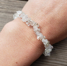 Load image into Gallery viewer, PRASIOLITE Natural Stone Gemstone Stretchy Chip Bracelet