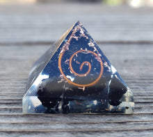 Load image into Gallery viewer, Small (25-30mm) BLACK TOURMALINE COIL Orgone Gemstone Pyramid Small Pyramid Orgone