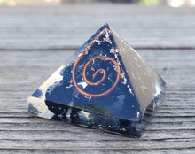 Load image into Gallery viewer, Small (25-30mm) BLACK TOURMALINE COIL Orgone Gemstone Pyramid Small Pyramid Orgone