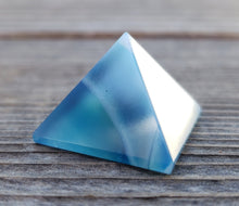 Load image into Gallery viewer, BLUE ONYX natural small gemstone crystal pyramid 20-22