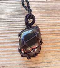 Load image into Gallery viewer, ONYX Netted (Macrame) Tumbled Stone Necklace Pendant Stone Natural Gemstone