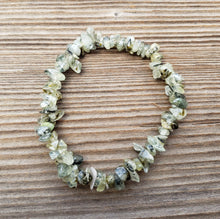 Load image into Gallery viewer, GREEN RUTILATED QUARTZ Natural Stone Gemstone Stretchy Chip Bracelet