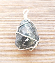 Load image into Gallery viewer, MOSS AGATE Wire Cage Wrapped Tumbled Stone Pendant Stone Natural Gemstone