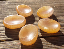Load image into Gallery viewer, GOLDEN QUARTZ Worry Stone Natural Stone Hand Carved Gemstone Worry Stone