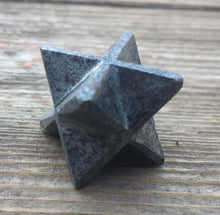 Load image into Gallery viewer, GEMSTONE MERKABA STAR Hematite (One)