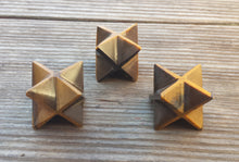 Load image into Gallery viewer, GEMSTONE MERKABA STAR Natural Tiger Eye (One)
