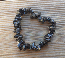 Load image into Gallery viewer, IOLITE Natural Stone Gemstone Stretchy Chip Bracelet