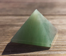Load image into Gallery viewer, GREEN AVENTURINE natural small gemstone crystal pyramid 20-22