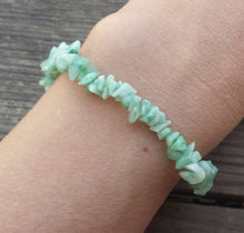 Load image into Gallery viewer, GREEN AVENTURINE Natural Stone Gemstone Stretchy Chip Bracelet
