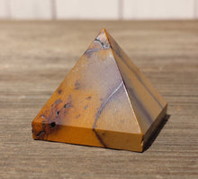 Load image into Gallery viewer, MOOKAITE JASPER natural Medium gemstone crystal pyramid 27-30mm