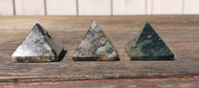 Load image into Gallery viewer, RAINFOREST RHYOLITE natural Medium gemstone crystal pyramid 27-30mm