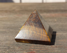 Load image into Gallery viewer, TIGER EYE natural Medium gemstone crystal pyramid 27-30mm