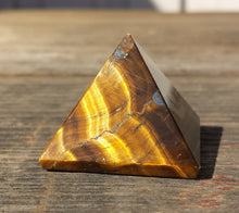 Load image into Gallery viewer, TIGER EYE natural Medium gemstone crystal pyramid 27-30mm