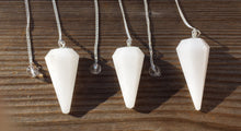 Load image into Gallery viewer, WHITE AGATE Natural Stone Gemstone Faceted Pendulum