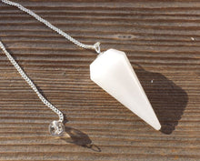 Load image into Gallery viewer, WHITE AGATE Natural Stone Gemstone Faceted Pendulum
