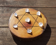 Load image into Gallery viewer, CRYSTAL GRID SET  Natural wood slice with 6 pointed star pattern with 7 Apophyllite crystal tips