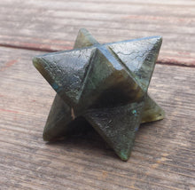 Load image into Gallery viewer, Large (50mm) LABRADORITE Natural Gemstone Merkaba Star (One)