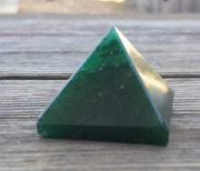Load image into Gallery viewer, JADE natural Medium gemstone crystal pyramid 27-30mm