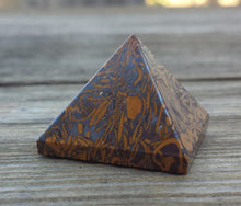 Load image into Gallery viewer, CALLIGRAPHY STONE (Miriam Stone)  natural Medium gemstone crystal pyramid 27-30mm