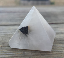 Load image into Gallery viewer, TOURMALATED QUARTZ natural Medium gemstone crystal pyramid 27-30mm