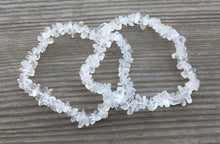 Load image into Gallery viewer, CLEAR QUARTZ Natural Stone Gemstone Stretchy Chip Bracelet