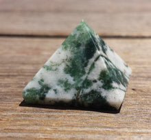 Load image into Gallery viewer, TREE AGATE natural small gemstone crystal pyramid 20-22
