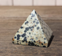 Load image into Gallery viewer, DALMATIAN JASPER natural Medium gemstone crystal pyramid 27-30