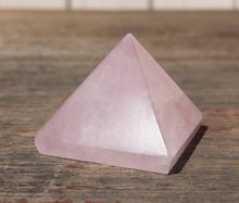 Load image into Gallery viewer, ROSE QUARTZ natural Medium gemstone crystal pyramid 27-30mm