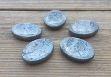 Load image into Gallery viewer, HEMATITE Worry Stone Natural Stone Hand Carved Gemstone Worry Stone