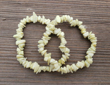 Load image into Gallery viewer, LIGHT SERPENTINE Natural Stone Gemstone Stretchy Chip Bracelet
